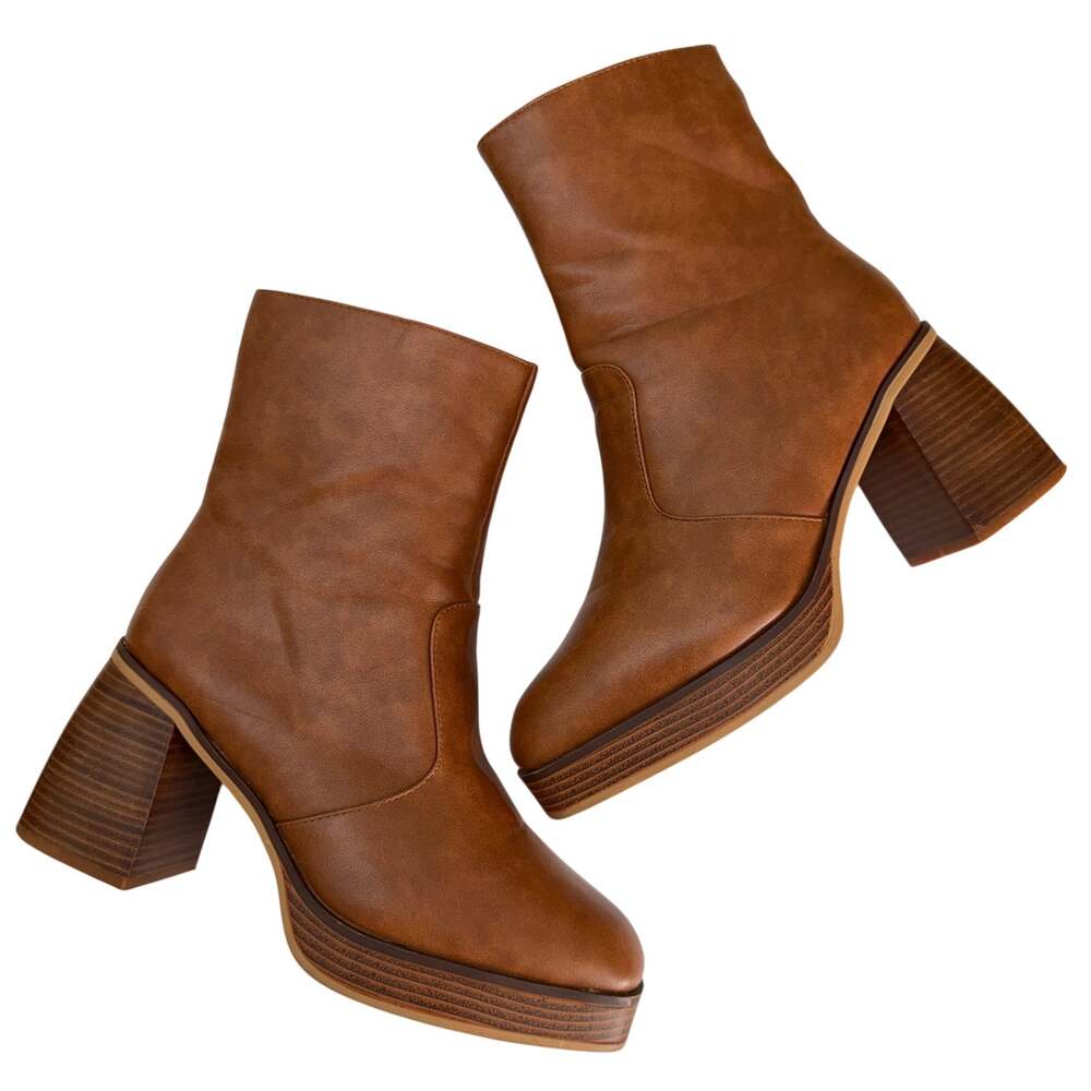 Maurices Chunky Platform Boots 11